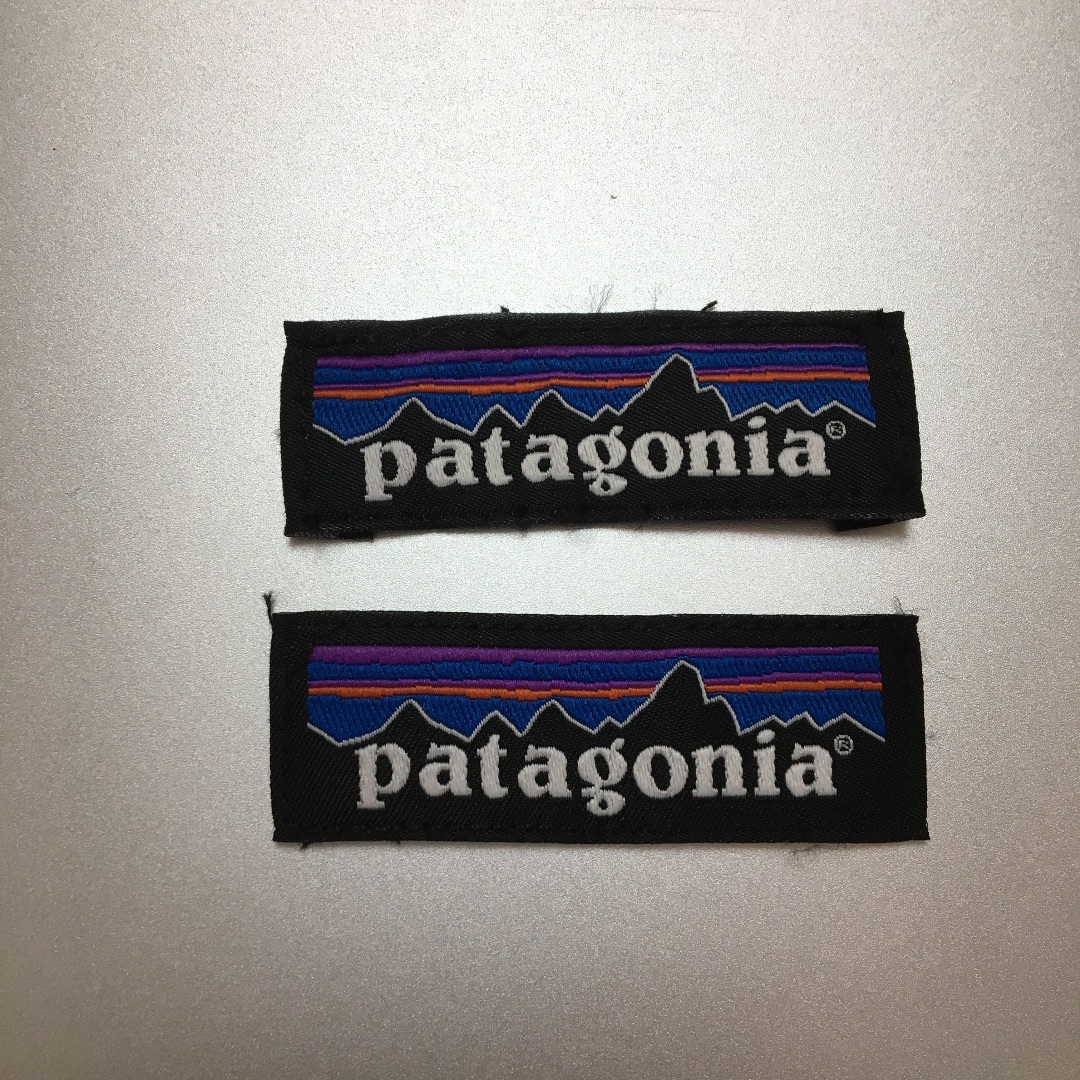 patagonia(パタゴニア)の新品外し 2枚セット patagonia パタゴニア タグ     レディースのジャケット/アウター(その他)の商品写真