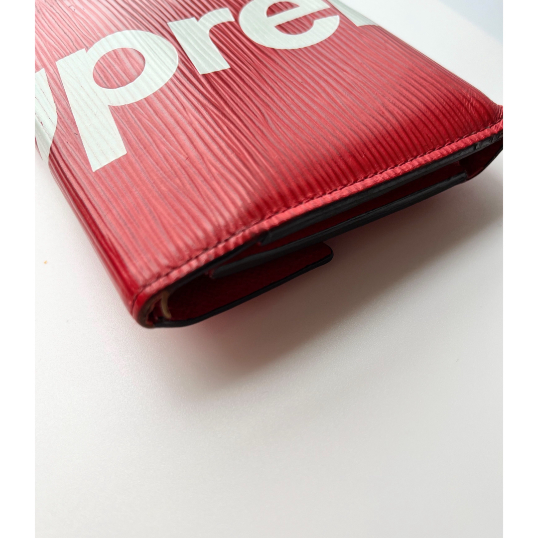 Supreme(シュプリーム)のルイヴィトン シュプリーム　コラボ 財布 レッド メンズのファッション小物(折り財布)の商品写真