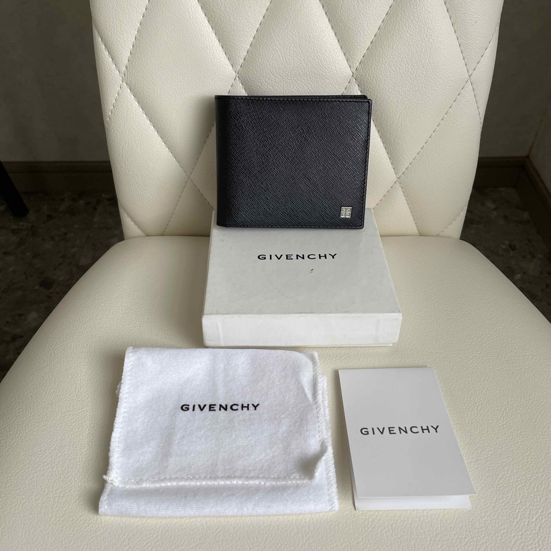 GIVENCHY(ジバンシィ)のジバンシィ　折り財布 メンズのファッション小物(折り財布)の商品写真