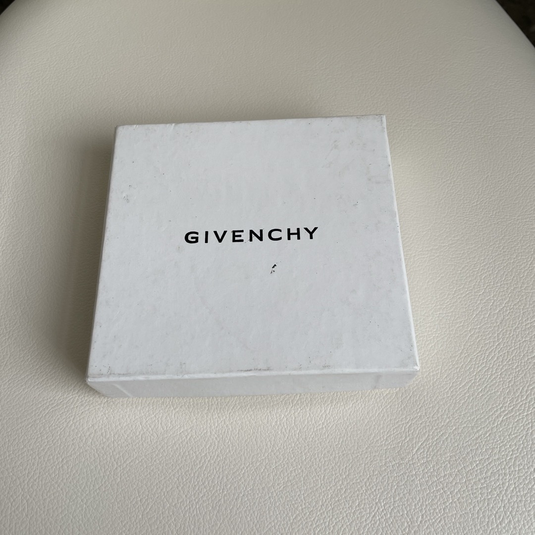 GIVENCHY(ジバンシィ)のジバンシィ　折り財布 メンズのファッション小物(折り財布)の商品写真