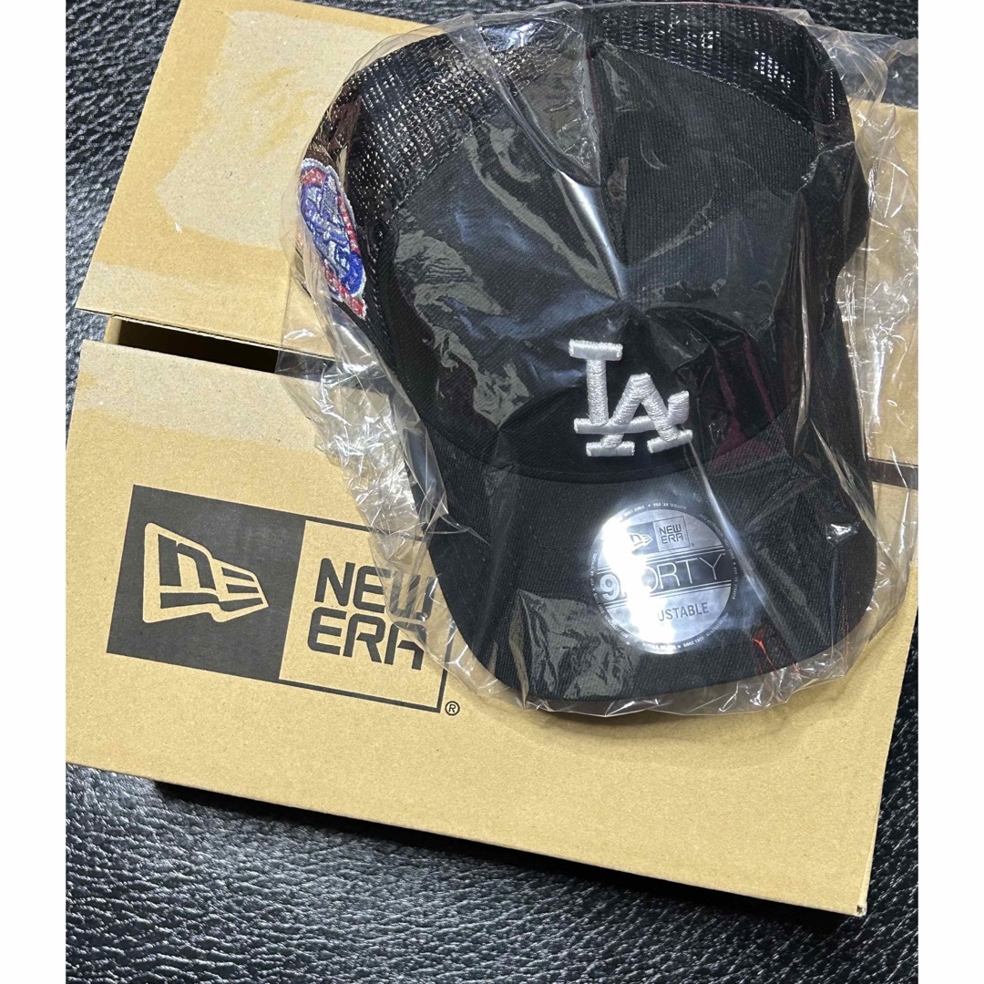 NEW ERA(ニューエラー)の【レア物】カスタム ニューエラ 9FORTYトラッカー ロサンゼルス・ドジャース メンズの帽子(キャップ)の商品写真