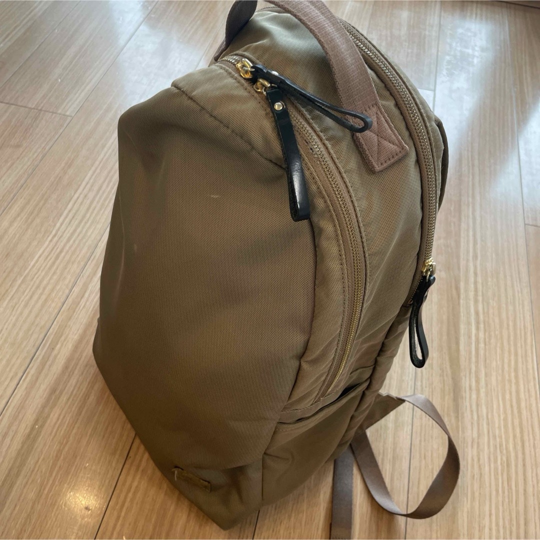 吉田カバン(ヨシダカバン)のPORTER＿SHEA DAYPACK(2層)＿ポーターガール レディースのバッグ(リュック/バックパック)の商品写真