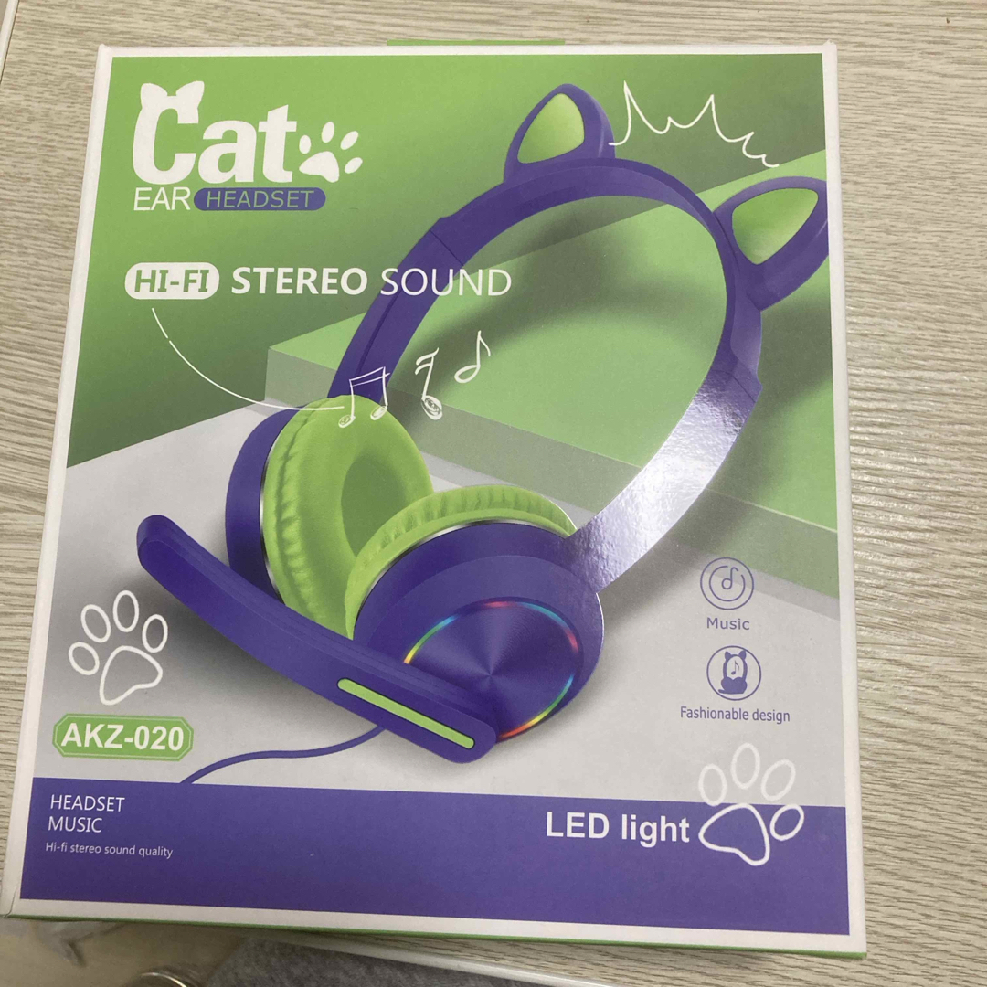 【未使用】ヘッドホン Cat EAR HEADSET スマホ/家電/カメラのオーディオ機器(ヘッドフォン/イヤフォン)の商品写真