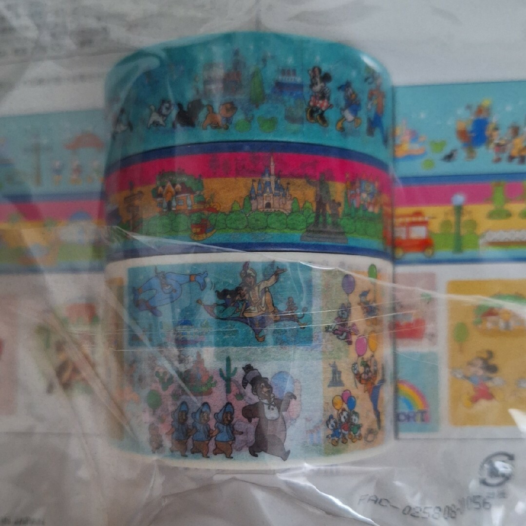 Disney(ディズニー)のディズニーリゾート　マスキングテープ インテリア/住まい/日用品の文房具(テープ/マスキングテープ)の商品写真