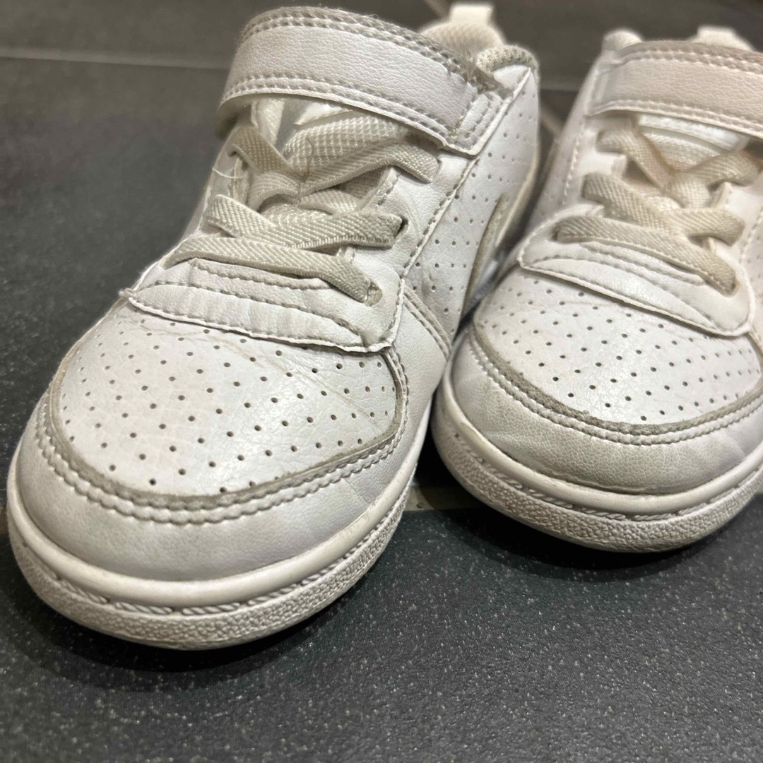 NIKE(ナイキ)のNIKE スニーカー　15㌢ キッズ/ベビー/マタニティのキッズ靴/シューズ(15cm~)(スニーカー)の商品写真