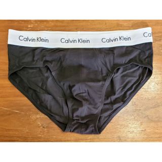 カルバンクライン(Calvin Klein)のカルバンクライン　新品　メンズ　ヒップブリーフ(ロゴ/ブラックM)(その他)