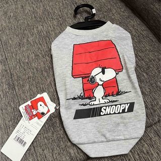 スヌーピー(SNOOPY)の新品未使用タグ付　犬　PEANUTS SNOOPYトレーナー　3号　ペットウェア(犬)