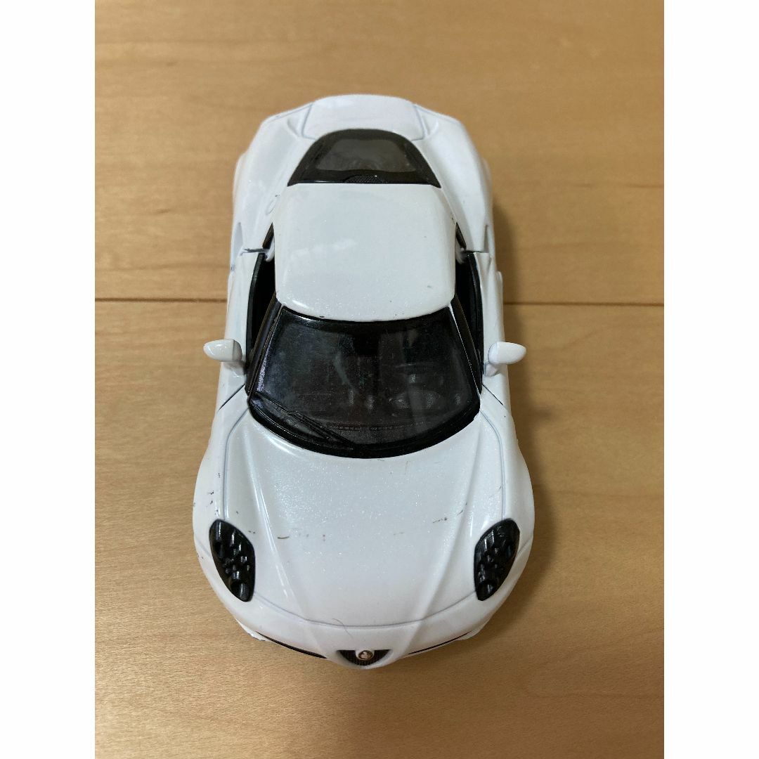 トイザらス(トイザラス)のスピードシティ 1:32 シティストリートカー MASERATI MC GT4 キッズ/ベビー/マタニティのおもちゃ(電車のおもちゃ/車)の商品写真