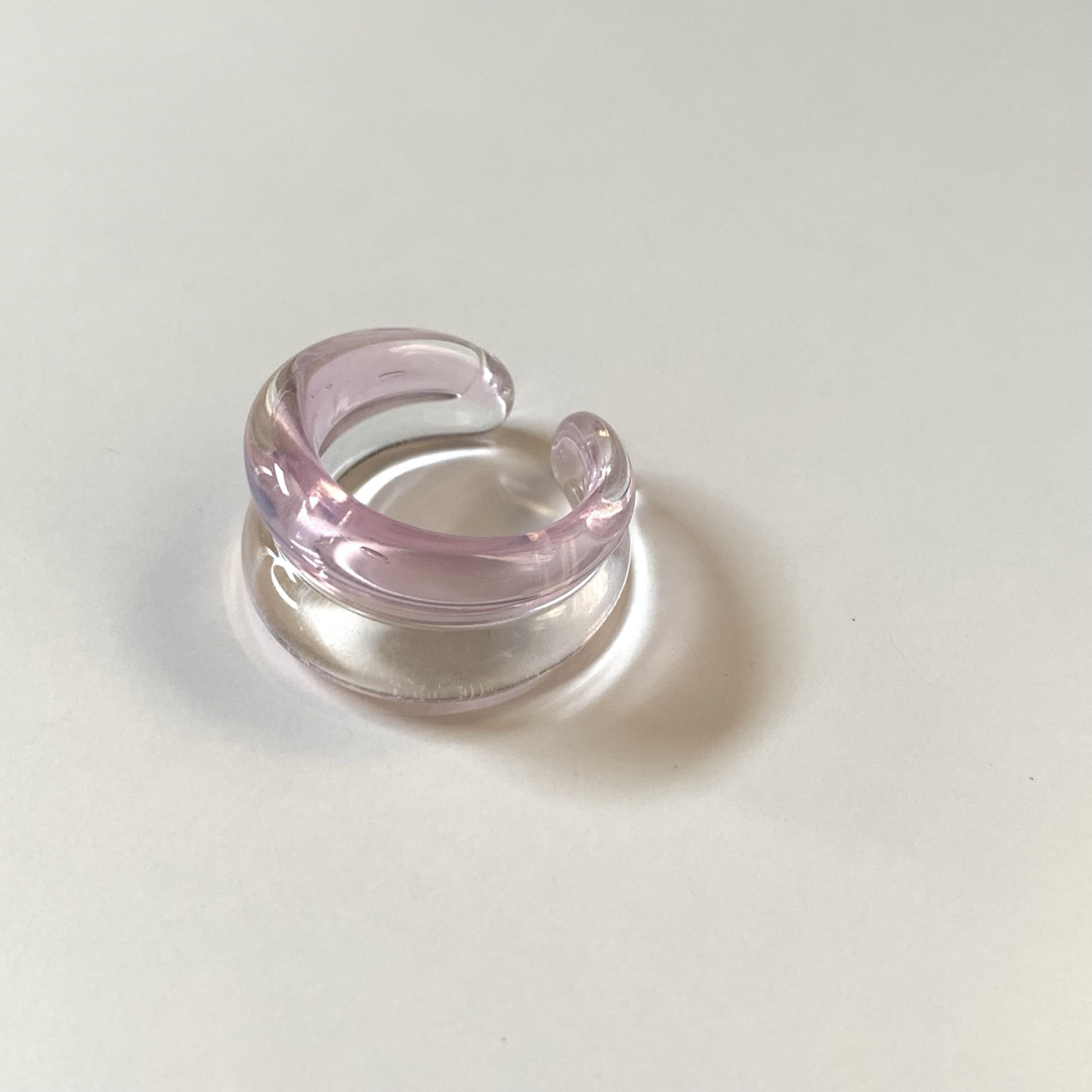 ガラス　ダブルカラーリング　ピンク レディースのアクセサリー(リング(指輪))の商品写真