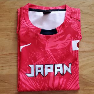 ミズノ(MIZUNO)の【美品】ミズノ全日本女子バレー応援Tシャツ（3XL）(バレーボール)