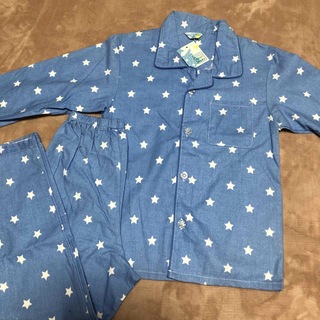 新品 長袖 男の子 男児 パジャマ 青色 水色 長パンツ 星柄 デニム 130(パジャマ)