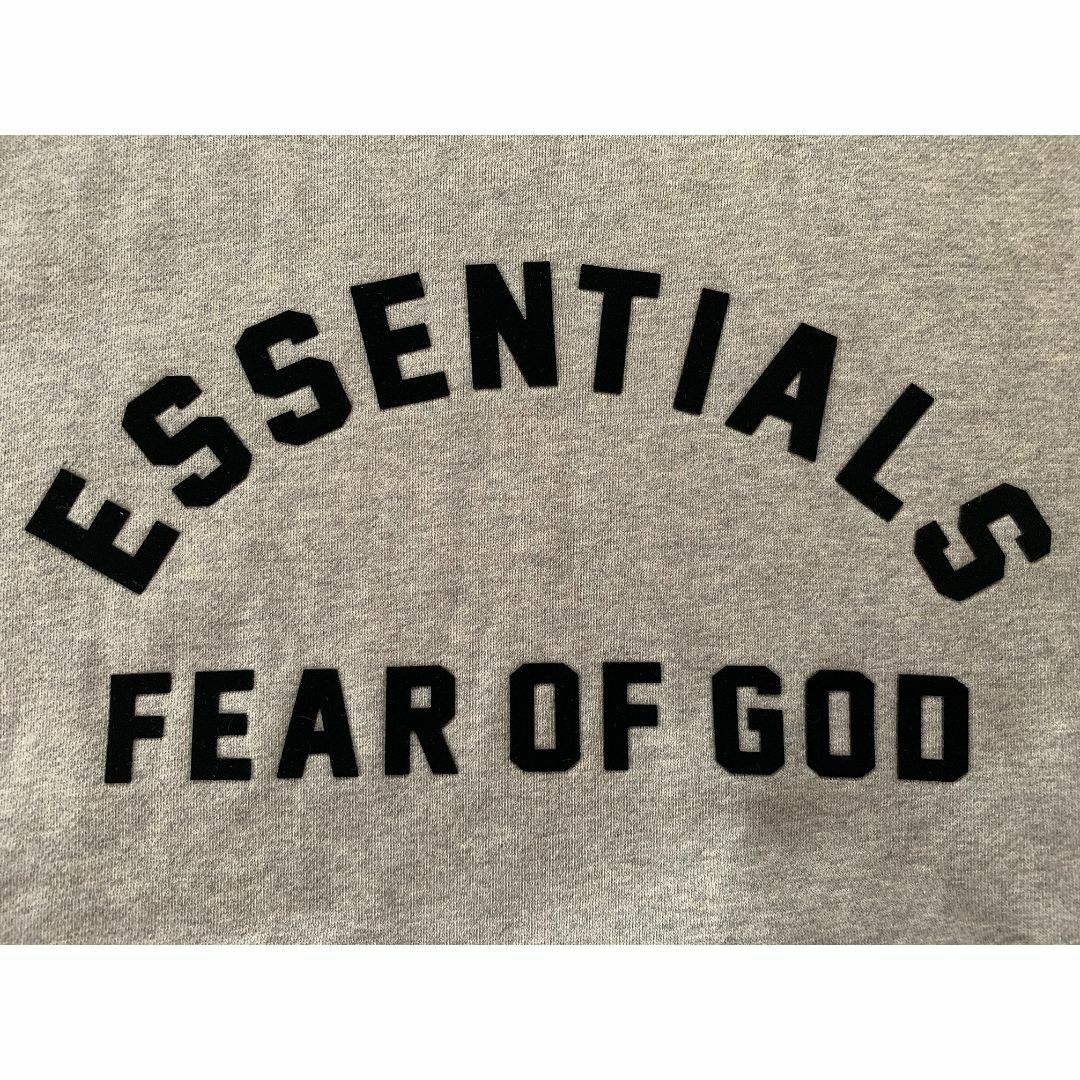 FEAR OF GOD(フィアオブゴッド)のESSENTIALS NYLON FLEECE HOODIE メンズのトップス(パーカー)の商品写真