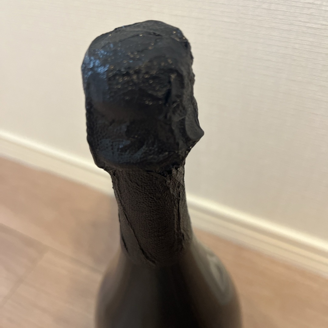 Dom Pérignon(ドンペリニヨン)のドンペリ　シャンパン　ＭＨＤモエヘネシーディアジオ ドン　ペリニヨン　２０１３ 食品/飲料/酒の酒(ワイン)の商品写真