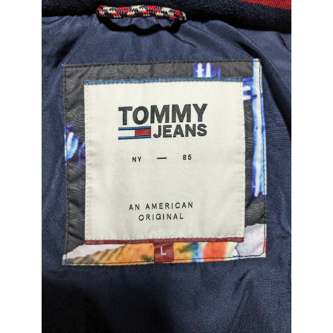 TOMMY JEANS(トミージーンズ)の入手困難品 大人気 トミージーンズ 総柄 ダウンジャケット T-Pablow着用 メンズのジャケット/アウター(ダウンジャケット)の商品写真