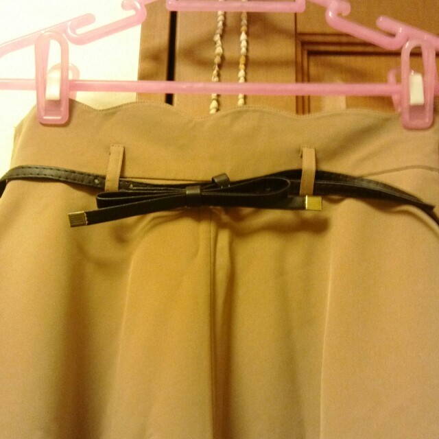 Joias(ジョイアス)のおとな膝丈SK★ベージュ レディースのスカート(ひざ丈スカート)の商品写真