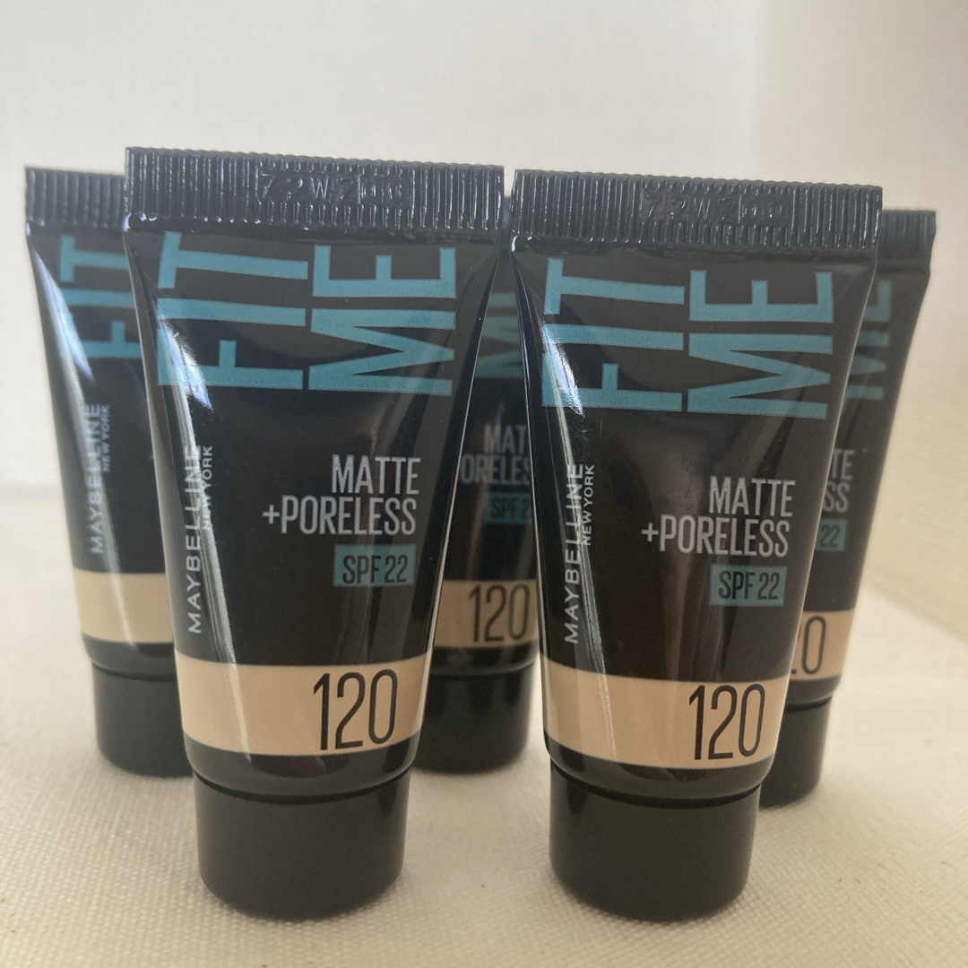 MAYBELLINE(メイベリン)のメイベリン フィットミー リキッドファンデーション R120 5ml 試供品5点 コスメ/美容のキット/セット(サンプル/トライアルキット)の商品写真