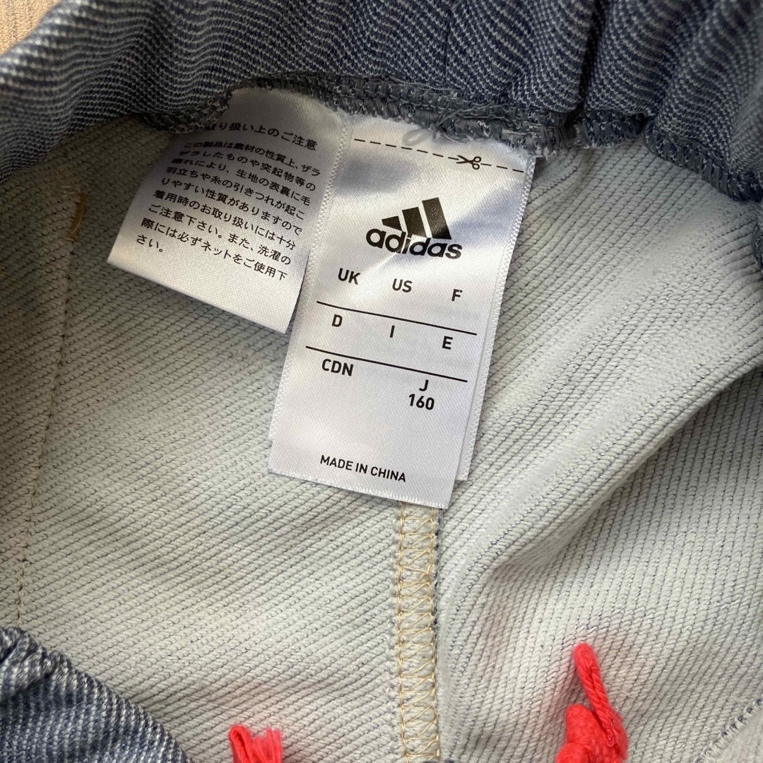 adidas(アディダス)のadidas アディダス　短パン キッズ/ベビー/マタニティのキッズ服男の子用(90cm~)(パンツ/スパッツ)の商品写真