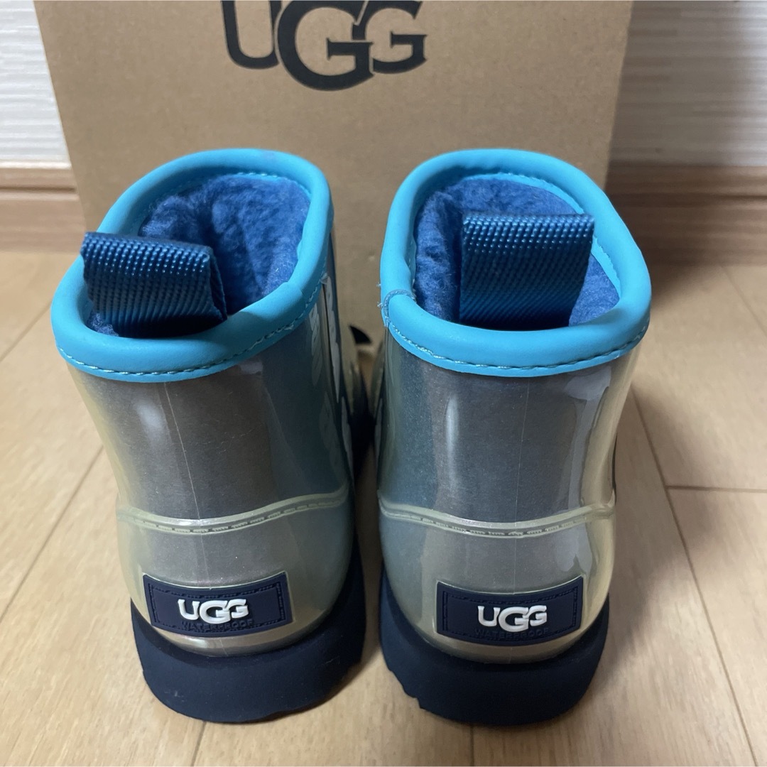 UGG(アグ)のUGG キッズ　ブーツ　ムートン　17センチ キッズ/ベビー/マタニティのキッズ靴/シューズ(15cm~)(ブーツ)の商品写真