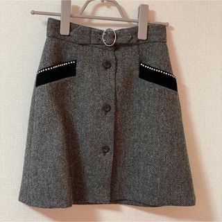 miumiu チェックスカート カレンさん着用