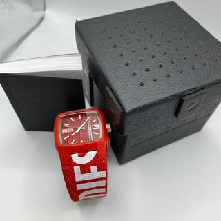 ディーゼル(DIESEL)の腕時計　DIESEL/ディーゼル  クリフハンガー  ソーラー　レッド　限定(腕時計(デジタル))