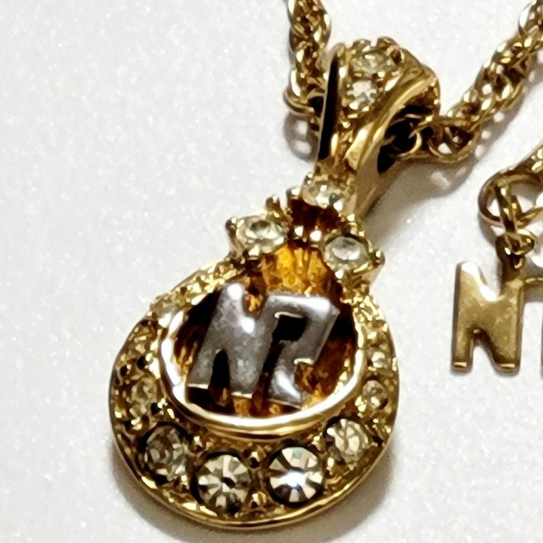 NINA RICCI(ニナリッチ)の美品✨ニナリッチ ネックレス ヴィンテージ ストーン  ゴールド　ロゴ レディースのアクセサリー(ネックレス)の商品写真