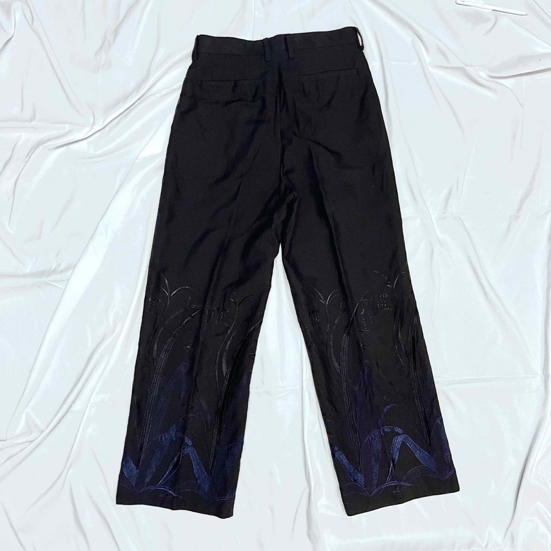 DRIES VAN NOTEN(ドリスヴァンノッテン)のdisemBySiiK embroidery linen slacks メンズのパンツ(スラックス)の商品写真