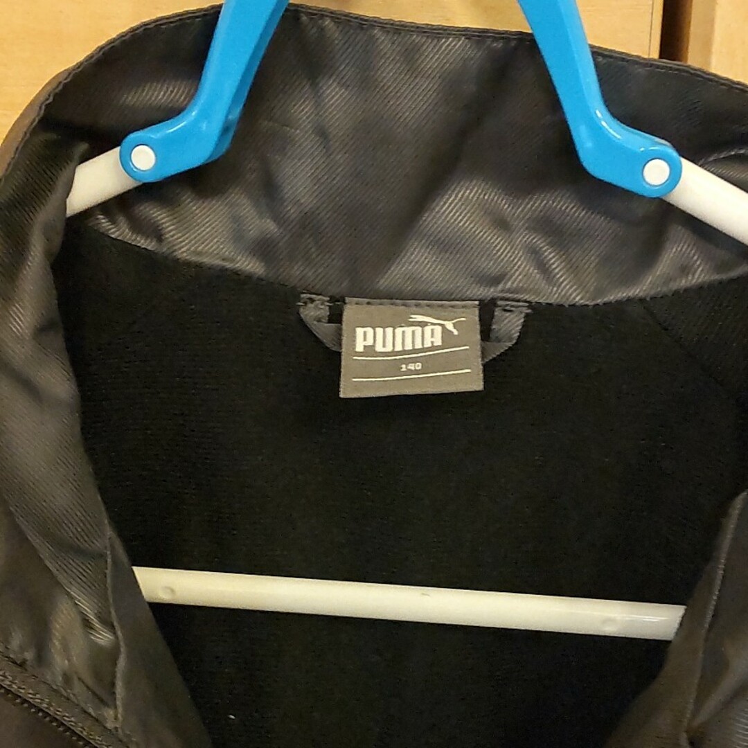 PUMA(プーマ)の【値下げ中】プーマ ウインドブレーカー 140 キッズ/ベビー/マタニティのキッズ服男の子用(90cm~)(ジャケット/上着)の商品写真