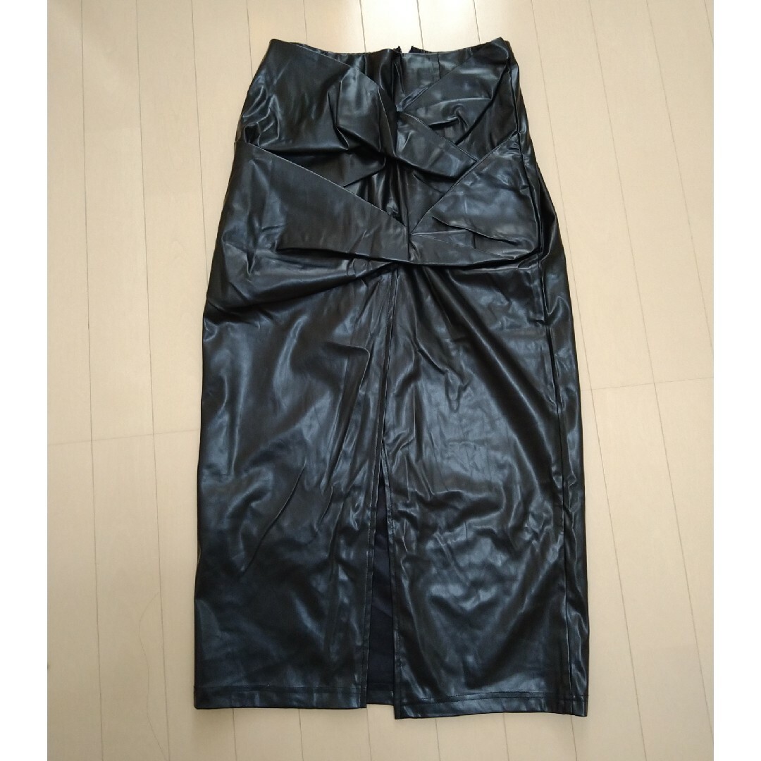 SHEIN(シーイン)のSHEIN Privé ハイウエスト ツイストフロント PUレザー スカート レディースのスカート(ロングスカート)の商品写真