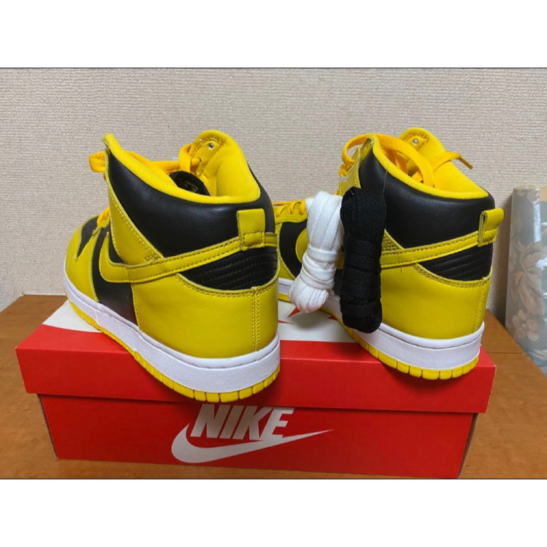 NIKE(ナイキ)の◆NIKE DUNK HI  27.5 新品未使用　VARSITY MAIZE◆ メンズの靴/シューズ(スニーカー)の商品写真