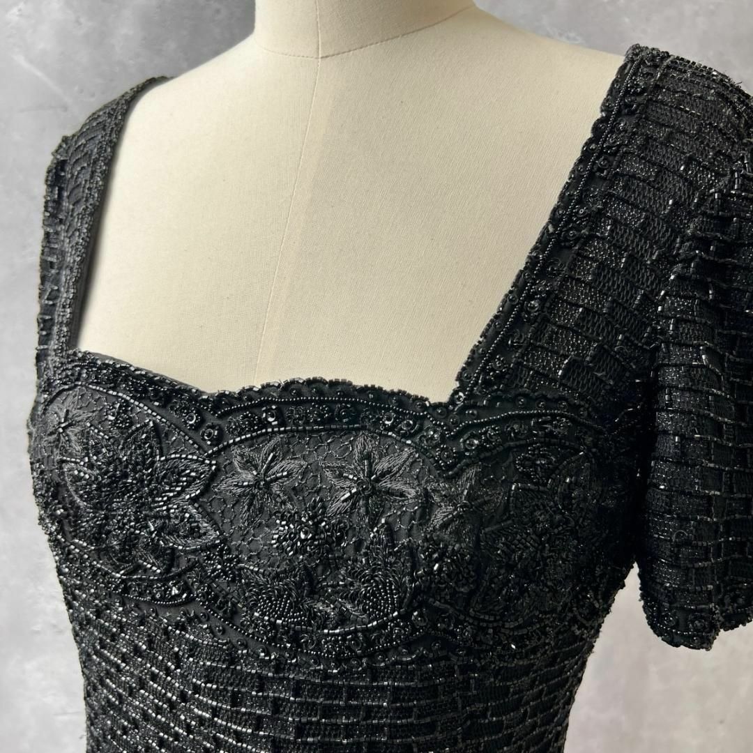 ESCADA(エスカーダ)の未使用 ドイツ製 41万 ESCADA ビーズ スパンコール 刺繍 ドレス 黒 レディースのワンピース(ミニワンピース)の商品写真