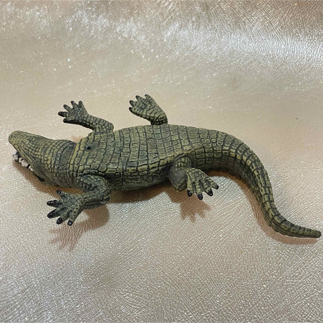 𓊆 🐊 ワニ フィギュア 𓆌 𓊇  エンタメ/ホビーのフィギュア(その他)の商品写真