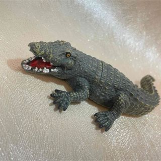 𓊆 🐊 ワニ フィギュア 𓆌 𓊇 (その他)