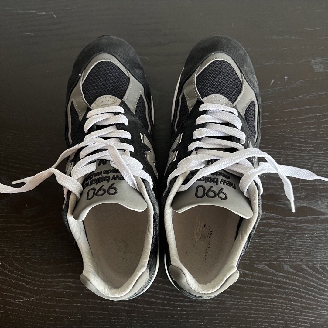 New Balance(ニューバランス)のNew Balance 990 v2  黒　ブラック メンズの靴/シューズ(スニーカー)の商品写真