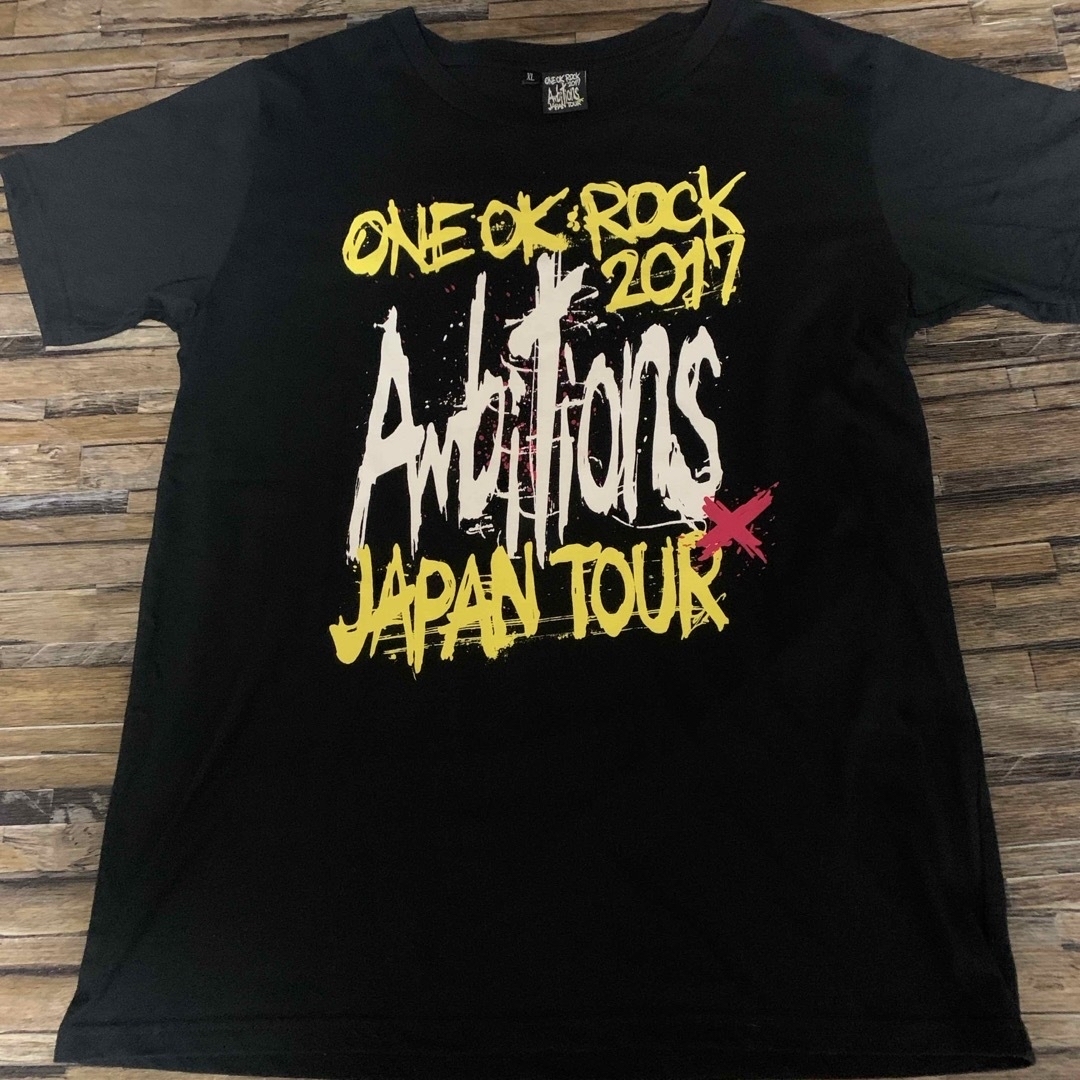 ONE OK ROCK(ワンオクロック)のONE OK ROCK AmbitionsツアーTシャツXL エンタメ/ホビーのタレントグッズ(ミュージシャン)の商品写真