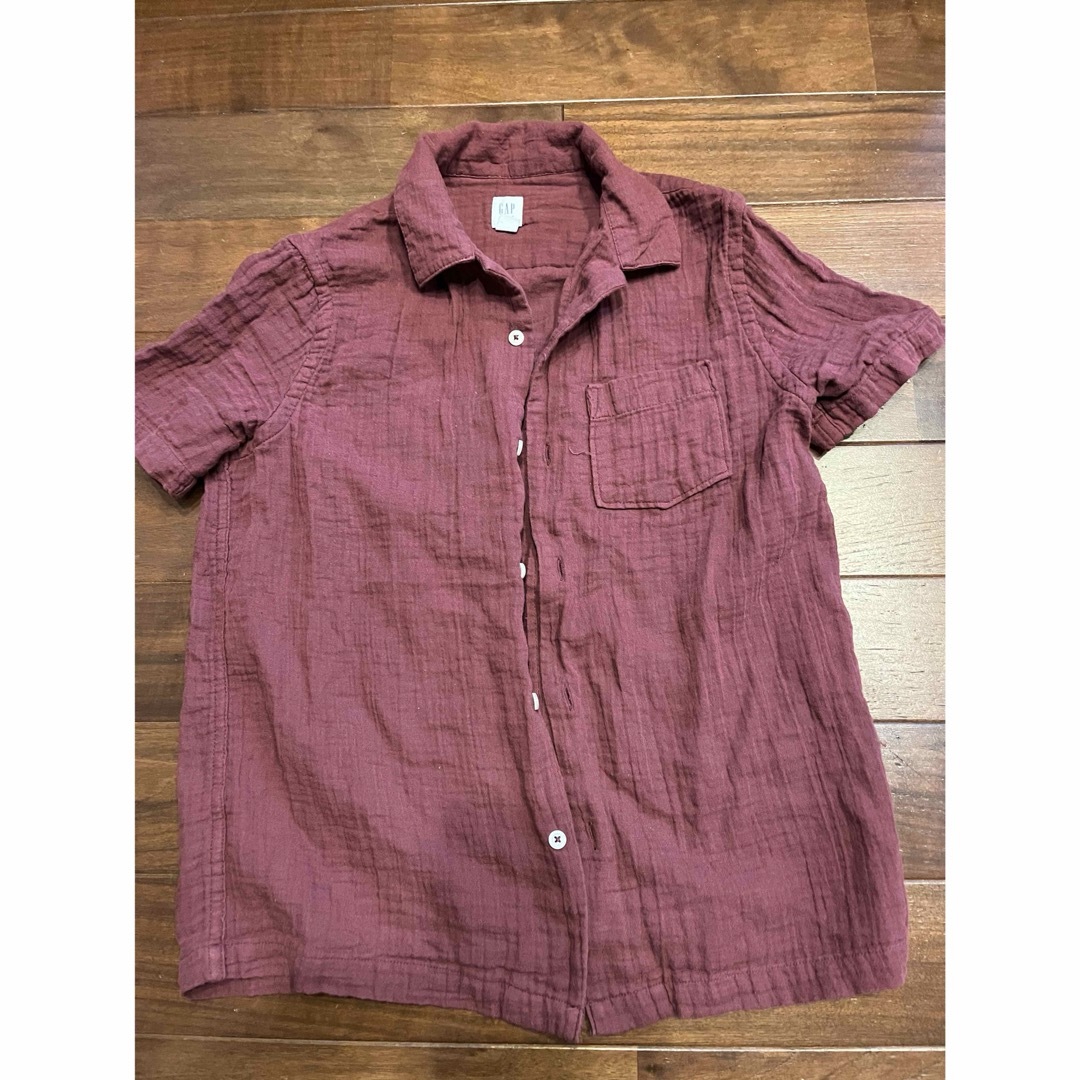 gap キッズ　シャツ　半袖　ボルドー キッズ/ベビー/マタニティのキッズ服男の子用(90cm~)(ブラウス)の商品写真