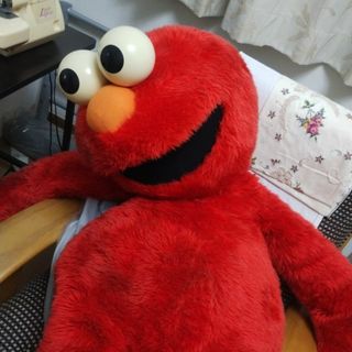 セサミストリート(SESAME STREET)の巨大　エルモ　ぬいぐるみ(ぬいぐるみ)