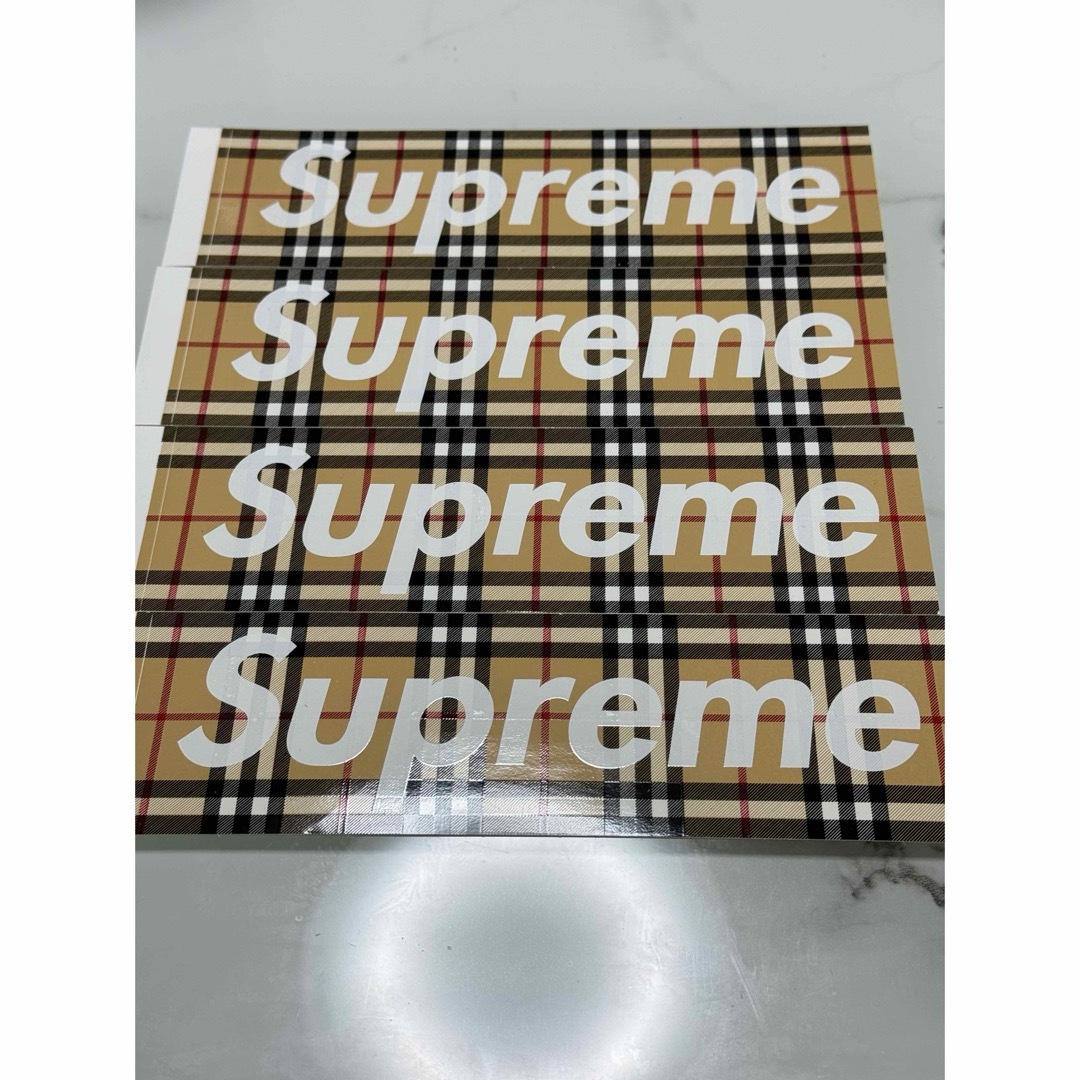 SUPREME Burberry バーバリーコラボステッカーセット インテリア/住まい/日用品の文房具(シール)の商品写真