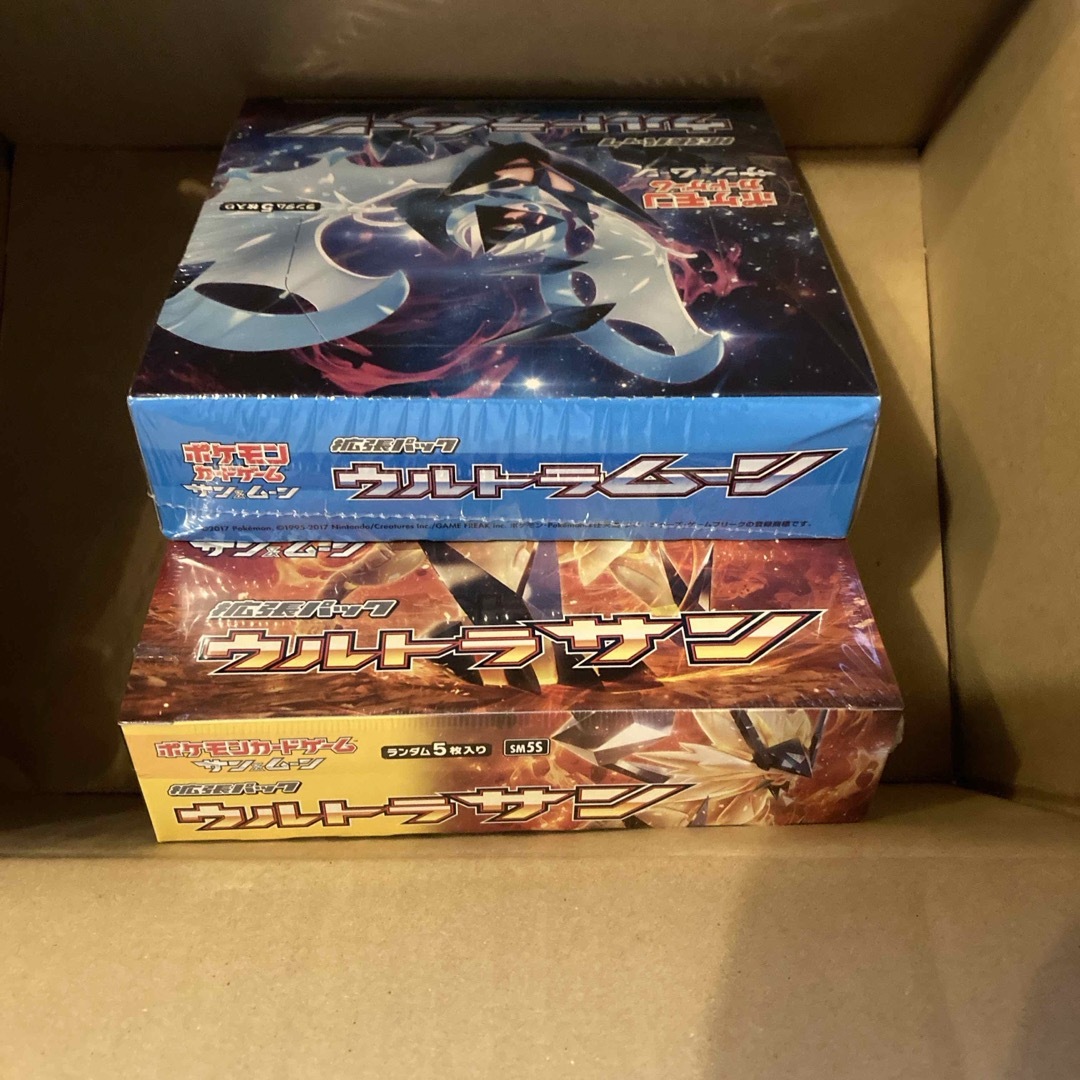 シュリンク付き未開封BOXですポケモンカードウルトラムーン未開封BOXシュリンク付き