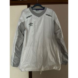 送料込????新品未使用????FC東京????UMBRO????パフォーマンストップ????umbro