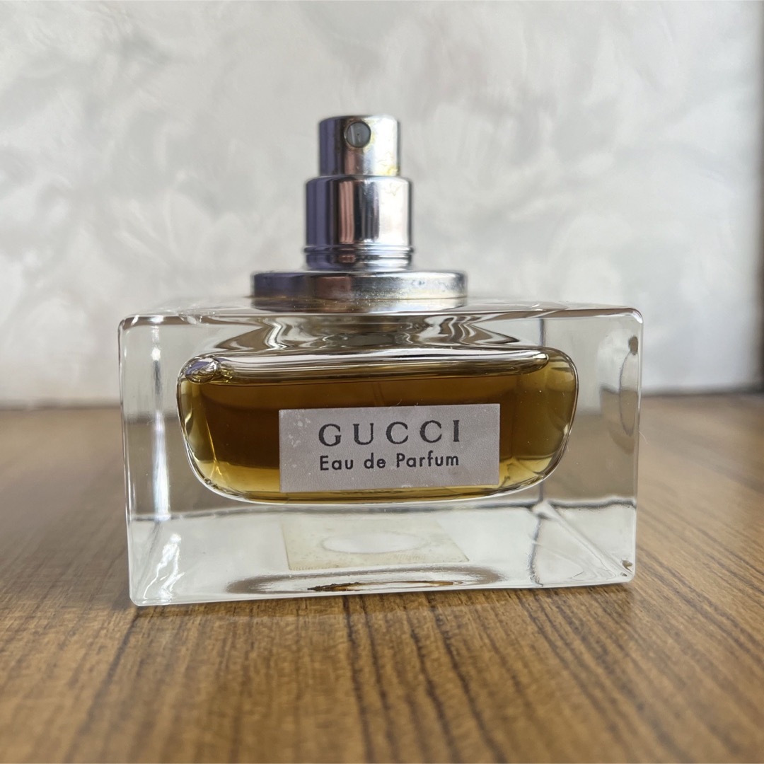 Gucci(グッチ)のGUCCI グッチ オードパルファム  50ml瓶 オーデパルファム 絶版 香水 コスメ/美容の香水(香水(女性用))の商品写真