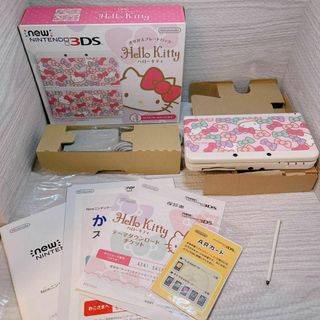 ニンテンドー3DS(ニンテンドー3DS)の★美品★NEWニンテントー3DS キセカエプレートパック ハローキティ(携帯用ゲーム機本体)