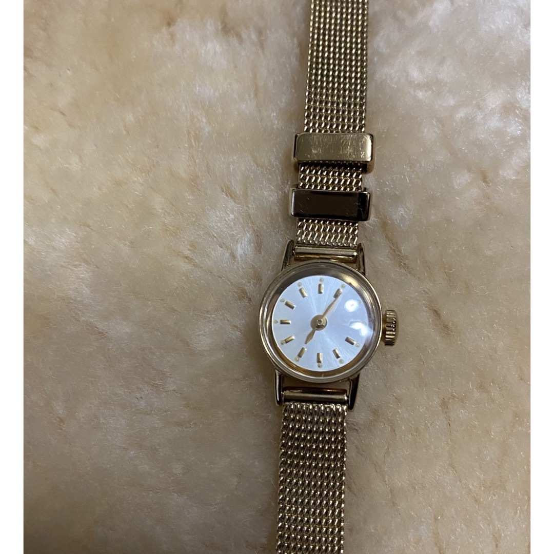 H.P.FRANCE(アッシュペーフランス)のインデュナ　アッシュペーフランス　腕時計 レディースのファッション小物(腕時計)の商品写真