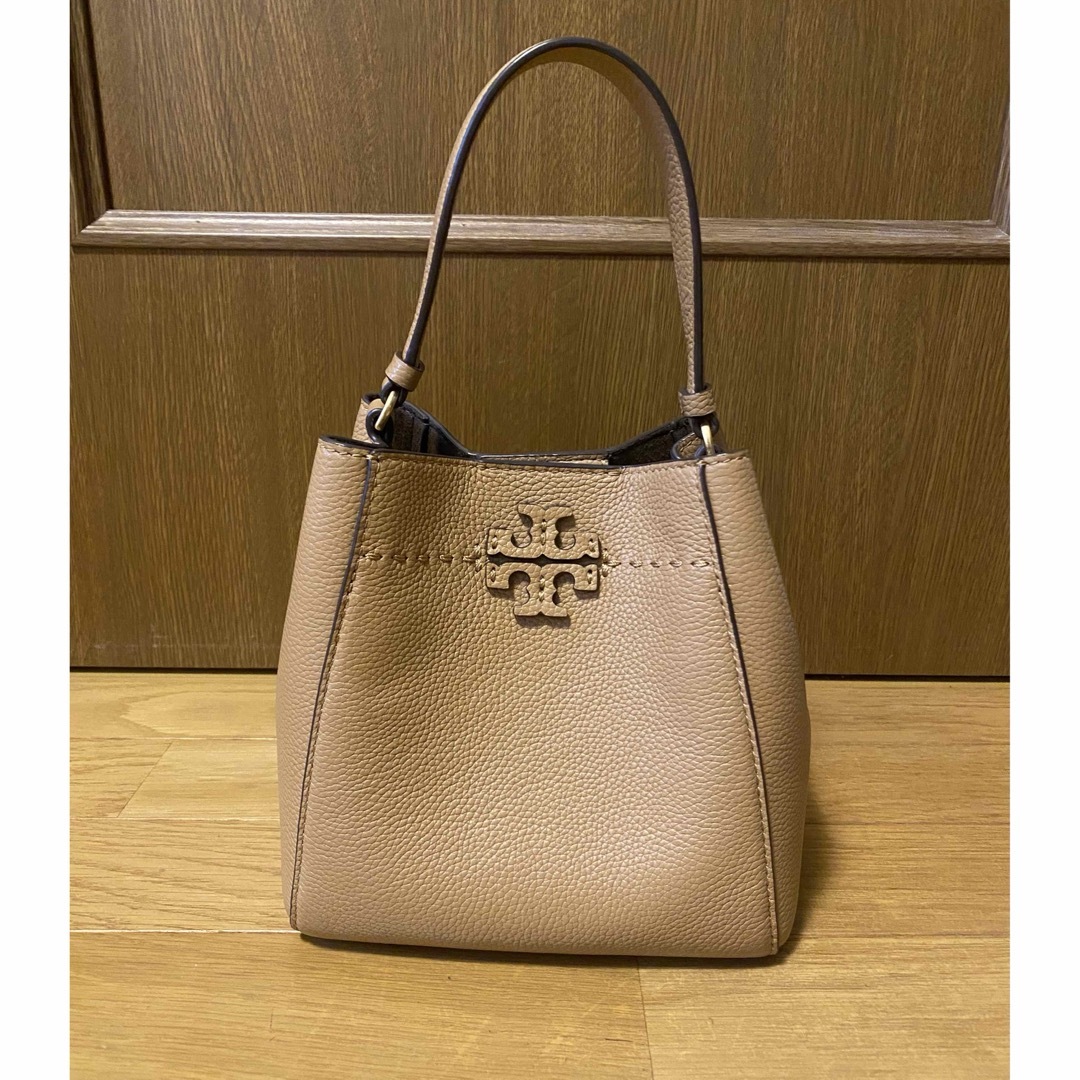 Tory Burch - トリーバーチ マック グロー スモール バケット Tory Burch - トリーバーチ マック グロー スモール バケット