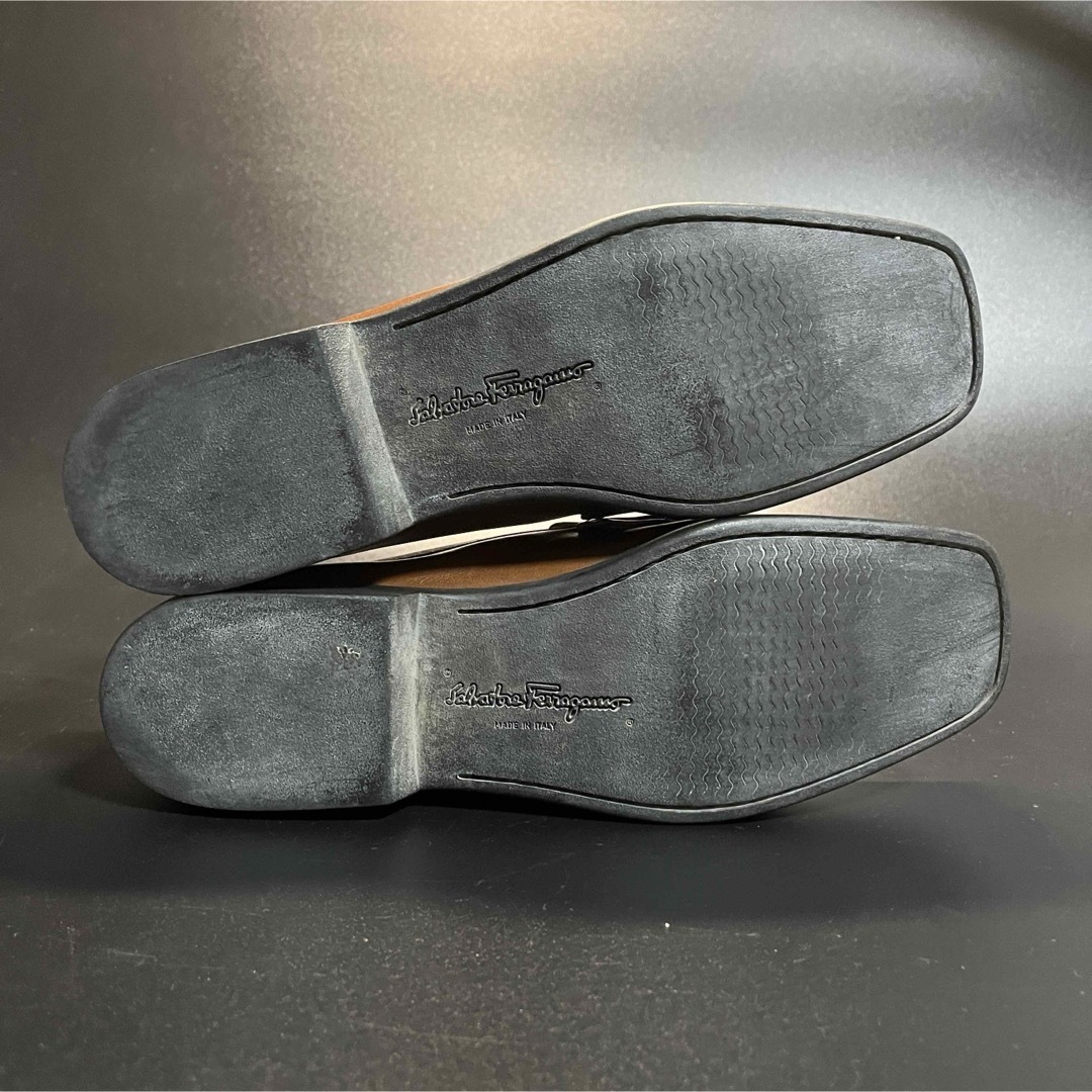 Salvatore Ferragamo(サルヴァトーレフェラガモ)のSalvatore Ferragamo ガンチーニ ビットローファー レディース レディースの靴/シューズ(ローファー/革靴)の商品写真