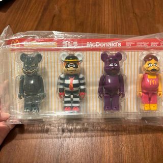 ベアブリック(BE@RBRICK)の【値下げしました！】ゴジラ　マクドナルド　ベアブリック　BE@RBRICK (キャラクターグッズ)