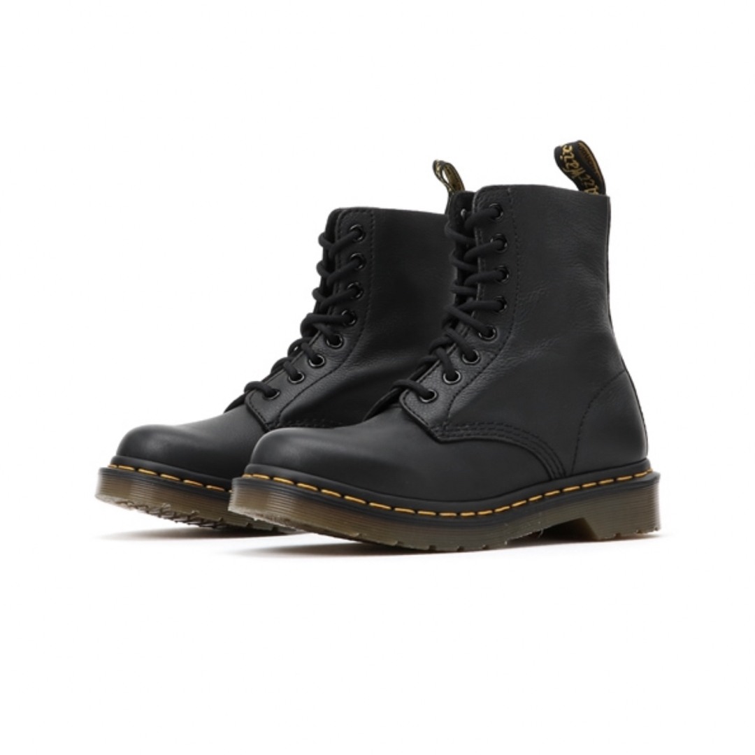 Dr.Martens(ドクターマーチン)のドクターマーチン 8 ホールブーツ 23cm レディースの靴/シューズ(ブーツ)の商品写真