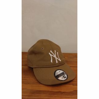 ニューエラー(NEW ERA)のMy 1st 9TWENTY ニューヨーク・ヤンキース カーキ × ホワイト(帽子)