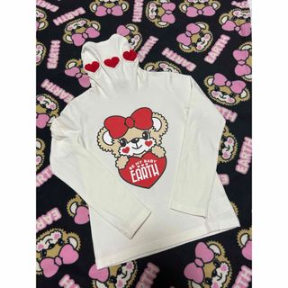 アースマジック(EARTHMAGIC)のハートネック💓130size(Tシャツ/カットソー)