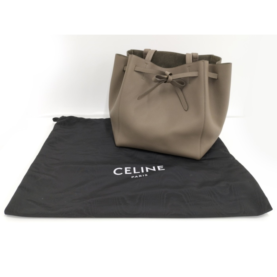 celine(セリーヌ)のCELINE カバファントム トートバッグ レザー グレー 189023TNI レディースのバッグ(トートバッグ)の商品写真