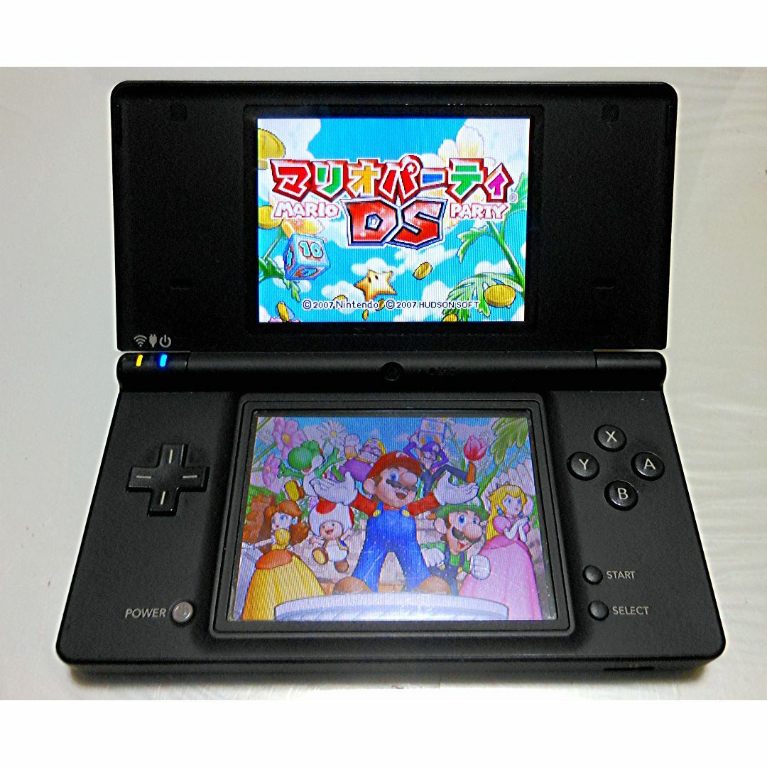 ニンテンドーDS(ニンテンドーDS)のNintendo DSi ブラック 動作確認済み エンタメ/ホビーのゲームソフト/ゲーム機本体(携帯用ゲーム機本体)の商品写真